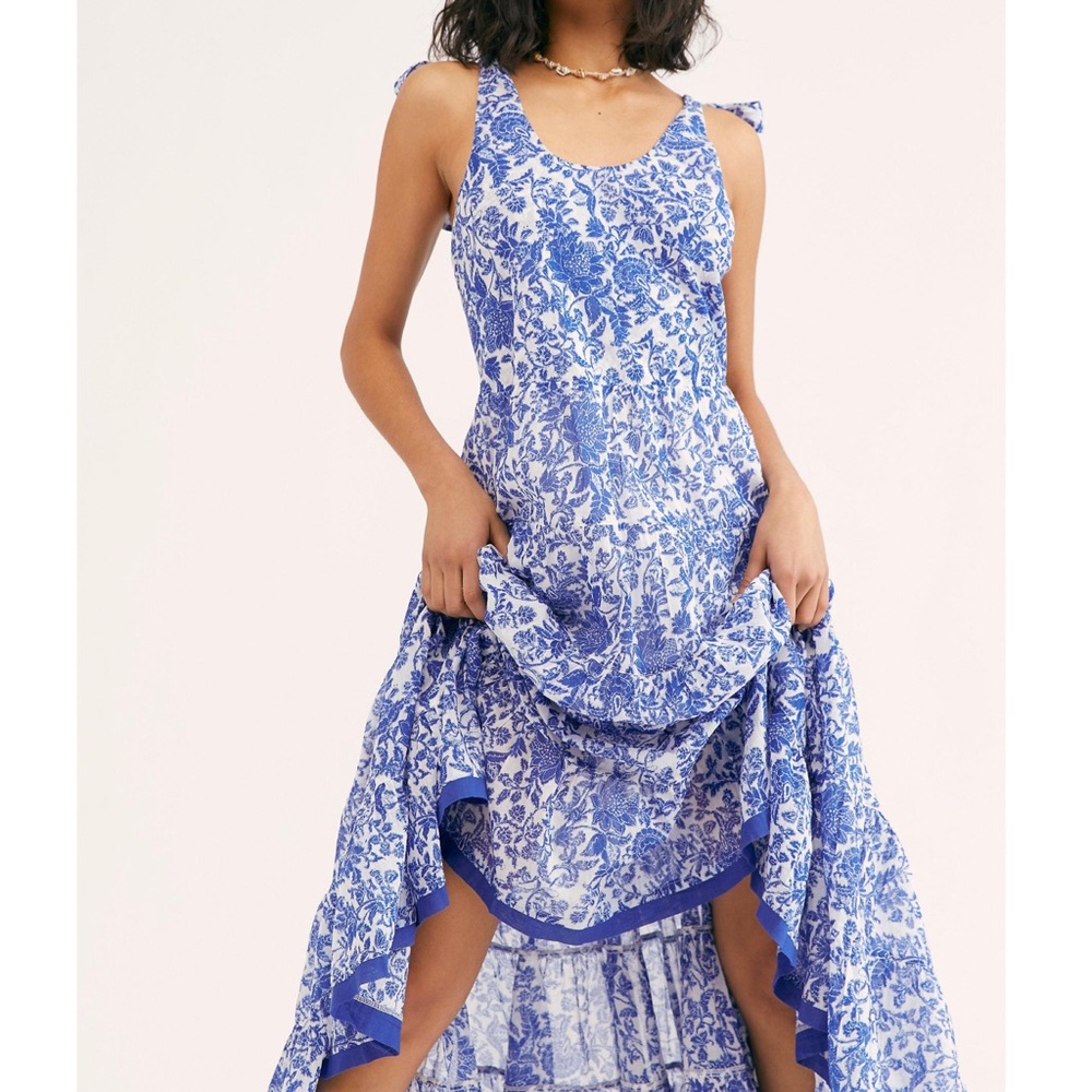 Free People Kikas Printed Midi Dress in Ivory - Picture 3 of 13